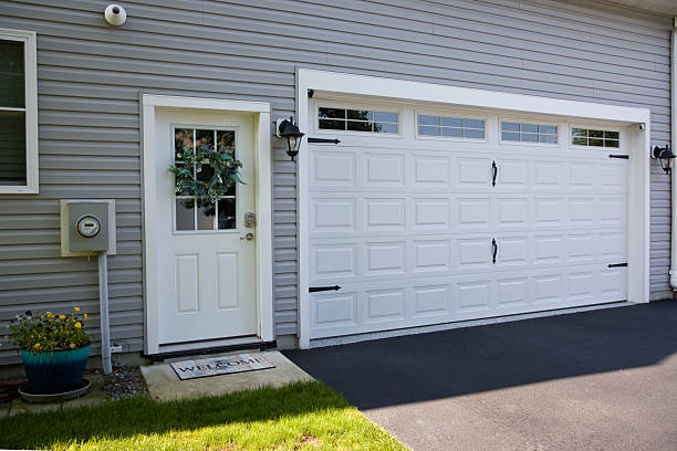 24/7 Emergency Garage Door Panel Replacement experts in Plain City, UT